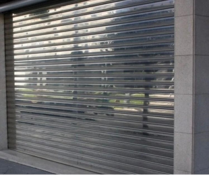 Persiana metálica para local comercial